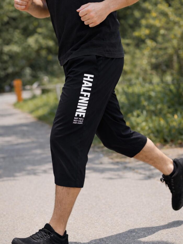 Half Nine – Black Edition